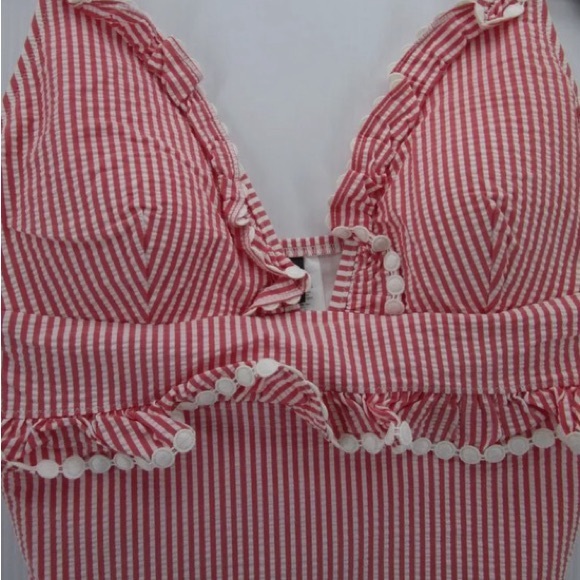 J.Crew Pink & White Seersucker Juliette Tank W/Ruffle Trim One Piece Swimsuit 14 - Picture 7 of 11